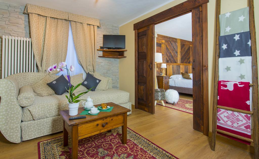 Hotel Edelweiss 3 Stelle Superior Breuil-Cervinia Habitación foto